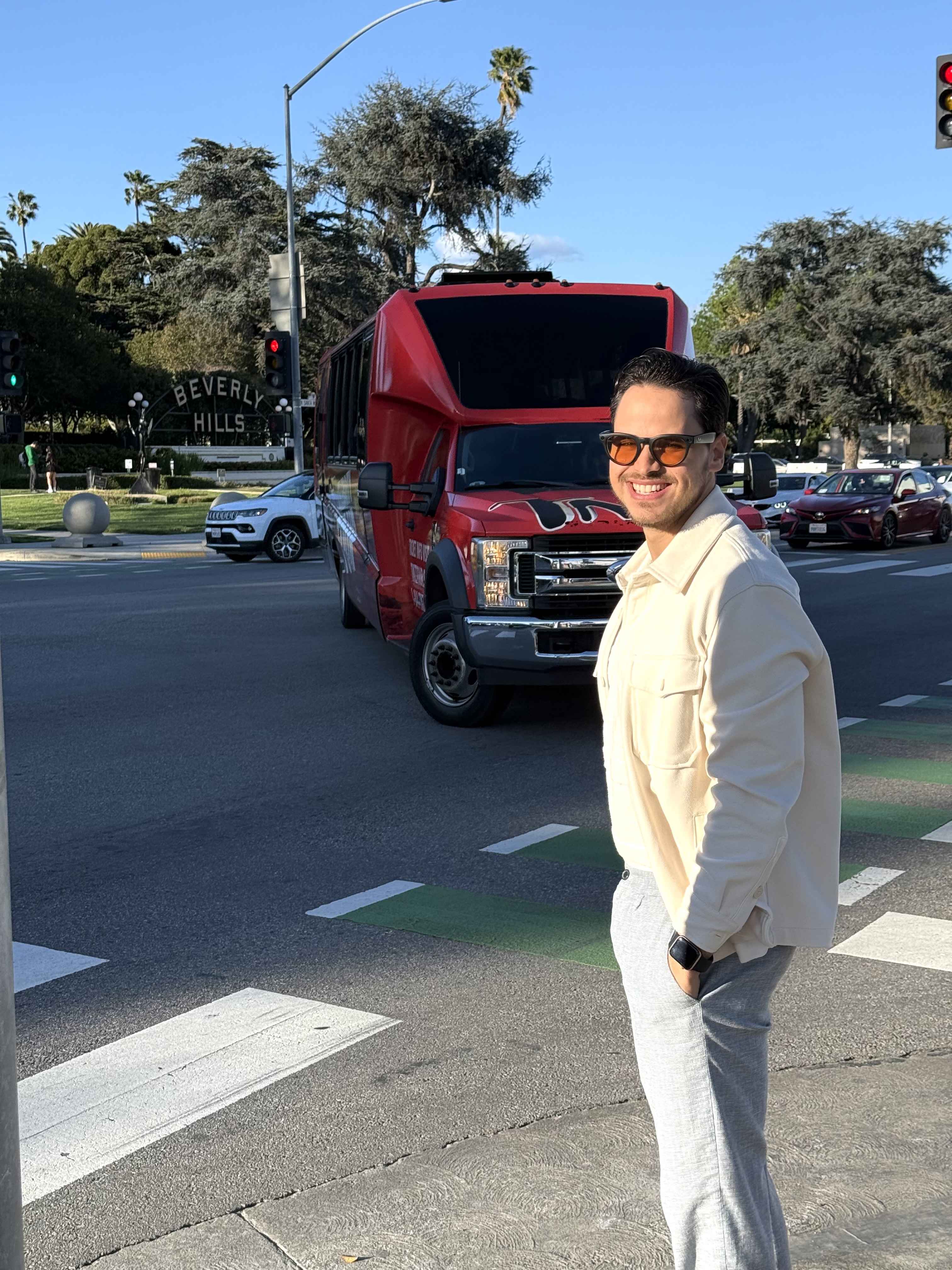 Esteban Hernández en Natural Products Expo West Los Ángeles